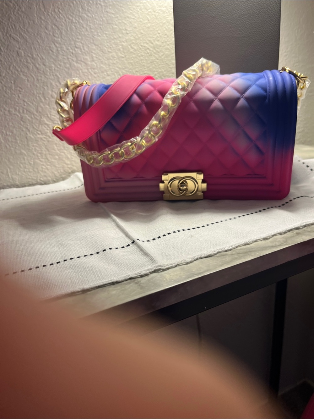 Brand New!Shoulder Bag with Gold Hardware with women’s accessories!